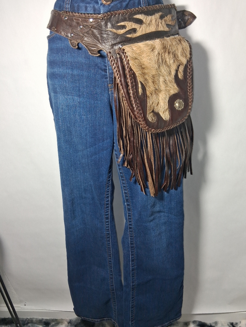 TRIBE America Brown Leather Fringe Hip Bag - Picture 3 of 9